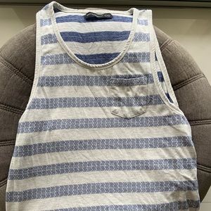 Tank top size L